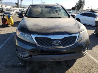 2012 Kia Sorento LX with VIN 5XYKT4A22CG281174, listed as a Copart auction lot 88546905 with Not Provided miles and Clean Title. Bid and sale history available at carsss.com. Image 5.