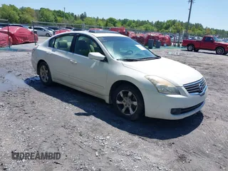 2008 Nissan Altima SL with VIN 1N4AL21E88N528620, listed as a IAAI auction lot 41925867 with 169,781 mi miles and . Bid and sale history available at carsss.com. Image 1.