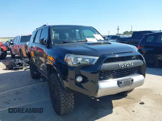 2019 Toyota 4Runner SR5 with VIN JTEBU5JR5K5712724, listed as a IAAI auction lot 41623198 with 136,587 mi miles and . Bid and sale history available at DreamBid. Image 1.