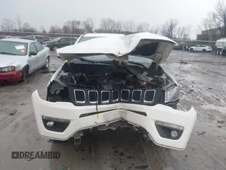 2019 Jeep Compass Latitude with VIN 3C4NJCBB4KT778018, listed as a IAAI auction lot 41900231 with 102,651 mi miles and . Bid and sale history available at carsss.com. Image 12.