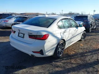 2020 BMW 3 Series 330i xDrive with VIN 3MW5R7J00L8B34288, listed as a IAAI auction lot 41421442 with 43,930 mi miles. Bid and sale history available at carsss.com. Image 4.