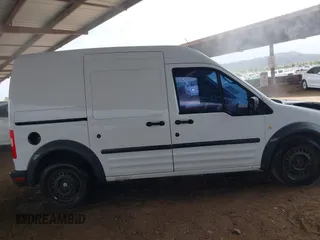 2013 Ford Transit Connect XL z VIN NM0LS7AN5DT134465, wystawiony jako IAAI lot #42749943 z przebiegiem 131 568 mil mil oraz . Historia ofert i sprzedaży dostępna na DreamBid. Obrazek 13.