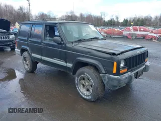 1999 Jeep Cherokee Sport with VIN 1J4FF68SXXL649633, listed as a IAAI auction lot 41992258 with 121,042 mi miles. Bid and sale history available at carsss.com. Image 1.