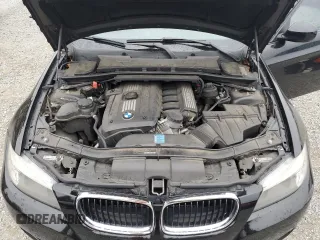 2010 BMW 3 Series 328i with VIN WBAPH7G55ANM53372, listed as a Copart auction lot 61075495 with 81,952 mi miles and Salvage title. Bid and sale history available at DreamBid. Image 11.