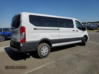 2023 Ford Transit Passenger XL with VIN 1FBAX2YG3PKB27289, listed as a Copart auction lot 55543144 with 8,630 mi miles and Salvage Title. Bid and sale history available at DreamBid. Image 3.
