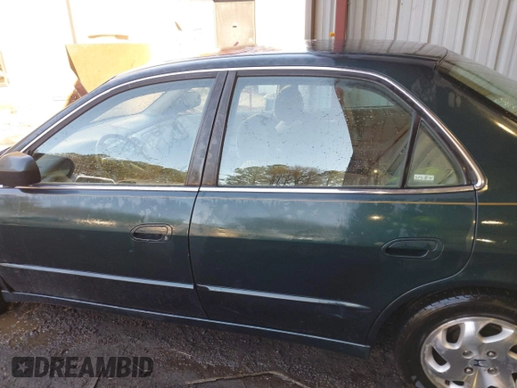 2000 Honda Accord EX z VIN 1HGCG6674YA149566, wystawiony jako IAAI lot #41368271 z przebiegiem 262 505 mil mil oraz . Historia ofert i sprzedaży dostępna na DreamBid. Obrazek 15.
