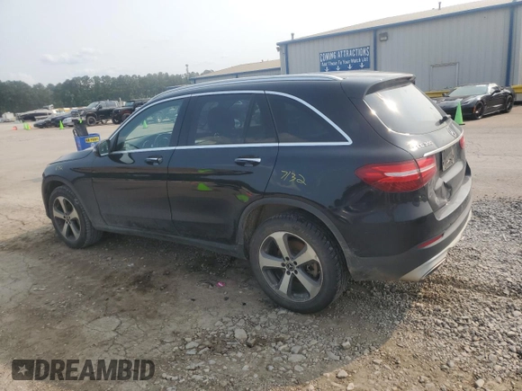 2019 Mercedes-Benz GLC 300 with VIN WDC0G4JB1KF589640, listed as a Copart auction lot 58908725 with 98,190 mi miles and Salvage title. Bid and sale history available at DreamBid. Image 2.