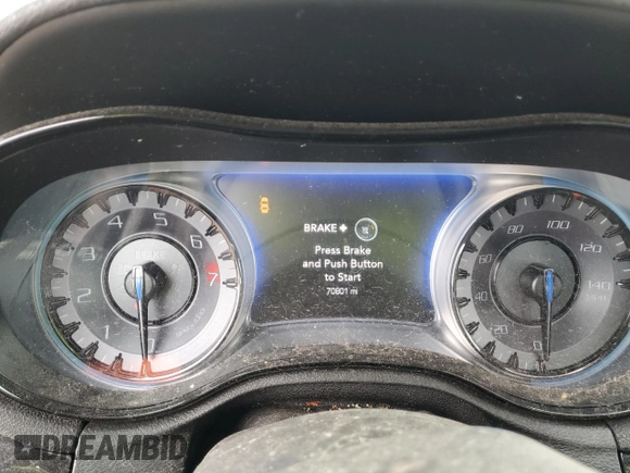 2018 Chrysler 300 S z VIN 2C3CCAGG9JH223216, wystawiony jako Copart lot #45919034 z przebiegiem 70 801 mil mil oraz Szkoda całkowita • Salvage title. Historia ofert i sprzedaży dostępna na DreamBid. Obrazek 9.