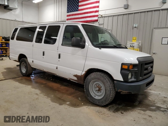 2014 Ford Econoline Passenger XL z VIN 1FBSS3BL0EDA89519, wystawiony jako Copart lot #54524735 z przebiegiem 39 417 mil mil oraz Tytuł czysty. Historia ofert i sprzedaży dostępna na DreamBid. Obrazek 4.