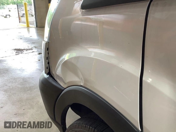 2019 Ford Transit with VIN 1FTYE1YM4KKB86909, listed as a IAAI auction lot 42749952 with 113,691 mi miles and . Bid and sale history available at DreamBid. Image 29.