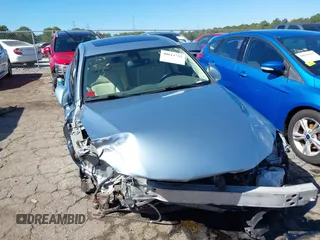 2010 Lexus IS 250 z VIN JTHCF5C28A2034648, wystawiony jako IAAI lot #40612732 z przebiegiem 163 108 mil mil oraz . Historia ofert i sprzedaży dostępna na DreamBid. Obrazek 6.