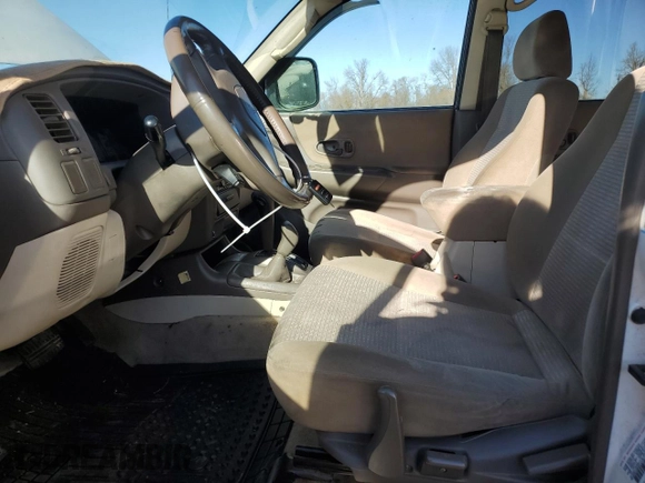 2002 Mitsubishi Montero XLS z VIN JA4MT31R02J035331, wystawiony jako Copart lot #42690835 z przebiegiem Nie podano mil oraz Szkoda całkowita • Salvage title. Historia ofert i sprzedaży dostępna na DreamBid. Obrazek 7.