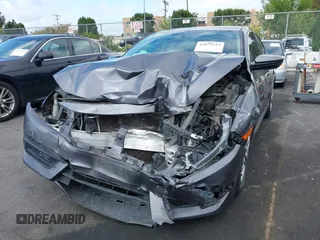 2018 Honda Civic LX with VIN 2HGFC2F58JH514161, listed as a IAAI auction lot 42073133 with 117,658 mi miles. Bid and sale history available at carsss.com. Image 13.