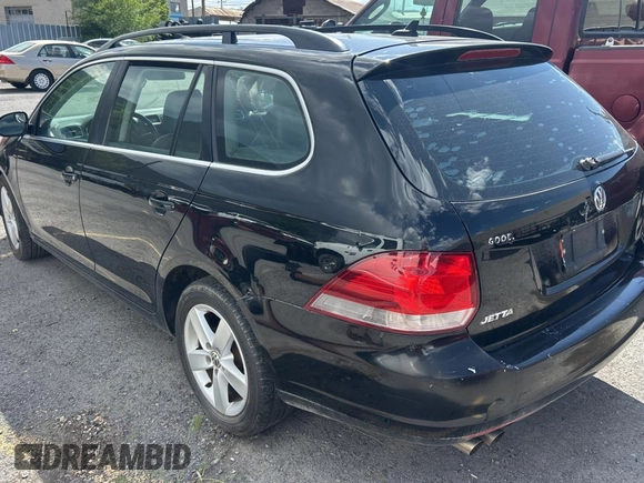 2012 Volkswagen Jetta TDI with VIN 3VWPL7AJ3CM672736, listed as a Copart auction lot 58438515 with 133,339 mi miles and Salvage title. Bid and sale history available at DreamBid. Image 3.
