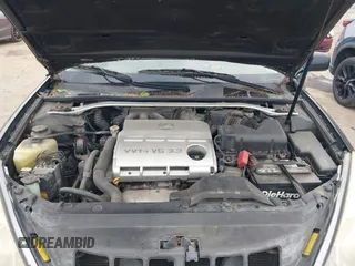 2005 Lexus ES 330 with VIN JTHBA30G655099467, listed as a IAAI auction lot 42095617 with 220,441 mi miles. Bid and sale history available at carsss.com. Image 10.