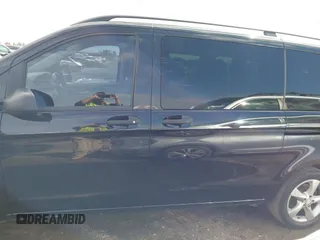 2016 Mercedes-Benz Metris Passenger with VIN WD4PG2EE8G3141388, listed as a IAAI auction lot 41818327 with 301,418 mi miles and . Bid and sale history available at DreamBid. Image 14.