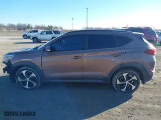 2016 Hyundai Tucson Sport with VIN KM8J33A20GU183234, listed as a IAAI auction lot 41429777 with 113,077 mi miles. Bid and sale history available at carsss.com. Image 15.