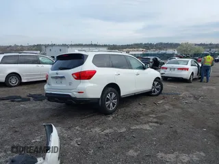 2020 Nissan Pathfinder SL with VIN 5N1DR2CMXLC623741, listed as a IAAI auction lot 42005765 with 53,732 mi miles and . Bid and sale history available at DreamBid. Image 4.