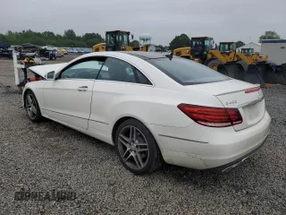 2015 Mercedes-Benz E 400 с VIN WDDKJ6HBXFF300283, выставлен на аукционе Copart как лот 57441065 с пробегом 86 669 миль миль и Списание • Salvage title. История ставок и продаж доступна на DreamBid. Изображение 2.