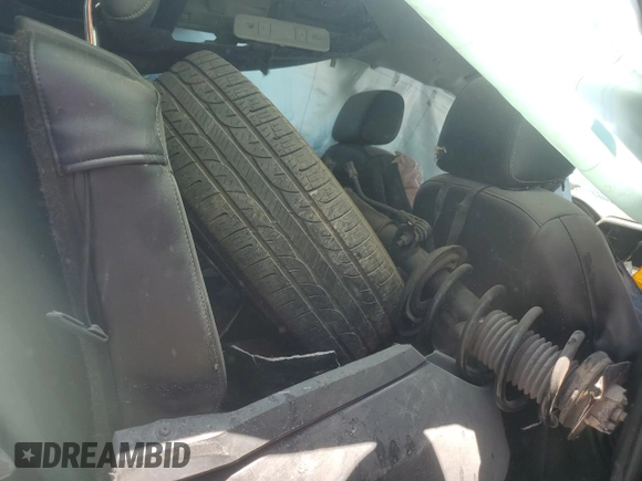 2017 GMC Acadia SLT z VIN 1GKKNULS2HZ222999, wystawiony jako Copart lot #57232675 z przebiegiem Nie podano mil oraz Nie do naprawy • Non repairable. Historia ofert i sprzedaży dostępna na DreamBid. Obrazek 10.