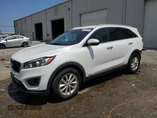 2017 Kia Sorento LX with VIN 5XYPGDA30HG237085, listed as a Copart auction lot 61907605 with 87,240 mi miles and Salvage title. Bid and sale history available at DreamBid. Image 1.