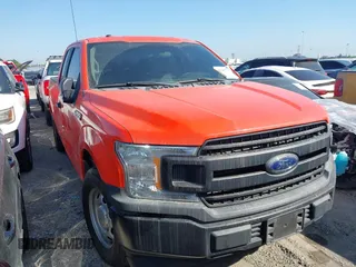 2019 Ford F-150 XL z VIN 1FTEX1CBXKKC24744, wystawiony jako IAAI lot #42245776 z przebiegiem 153 758 mil mil oraz . Historia ofert i sprzedaży dostępna na DreamBid. Obrazek 1.