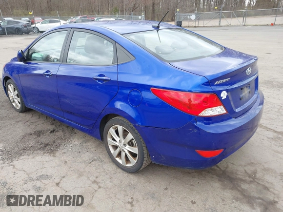 2012 Hyundai Accent GLS z VIN KMHCU4AE8CU115781, wystawiony jako IAAI lot #42057951 z przebiegiem 150 441 mil mil oraz . Historia ofert i sprzedaży dostępna na DreamBid. Obrazek 3.
