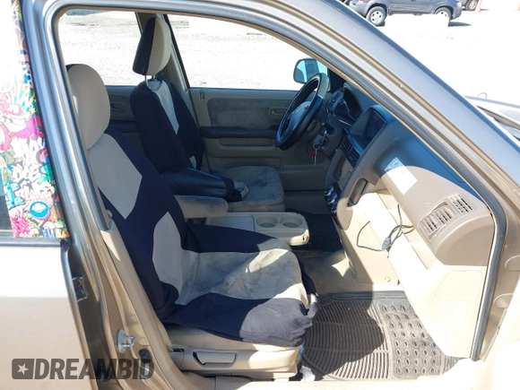 2005 Honda CR-V LX with VIN JHLRD78565C040337, listed as a IAAI auction lot 41959248 with 179,389 mi miles. Bid and sale history available at carsss.com. Image 5.