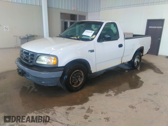 2003 Ford F-150 XL with VIN 1FTRF17233NA17627, listed as a IAAI auction lot 41661978 with 155,083 mi miles and . Bid and sale history available at DreamBid. Image 2.