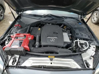 2018 Mercedes-Benz C 300 z VIN WDDWF4KB7JR350226, wystawiony jako Copart lot #61733245 z przebiegiem 74 870 mil mil oraz Szkoda całkowita • Salvage title. Historia ofert i sprzedaży dostępna na DreamBid. Obrazek 11.