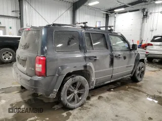 2015 Jeep Patriot North with VIN 1C4NJRAB5FD287571, listed as a Copart auction lot 44772545 with 213,026 mi miles and Clean Title. Bid and sale history available at carsss.com. Image 3.