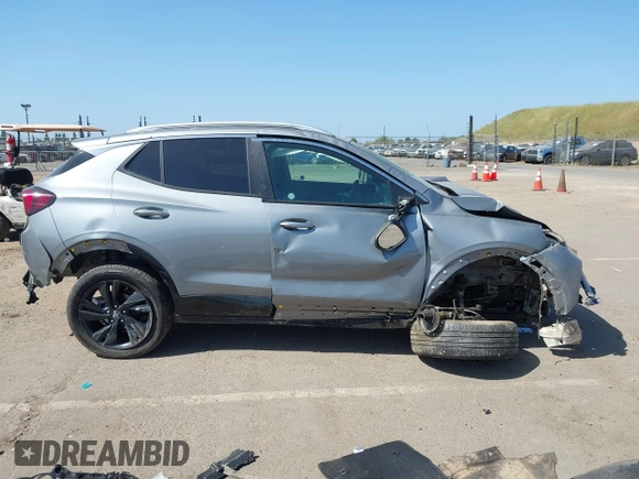 2024 Buick Encore GX Sport Touring с VIN KL4AMESL8RB122520, выставлен на аукционе IAAI как лот 42100439 с пробегом 15 787 миль миль и . История ставок и продаж доступна на DreamBid. Изображение 14.