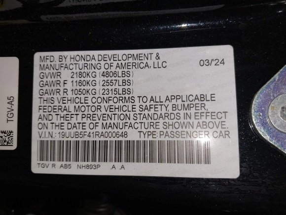 2024 Acura TLX Technology with VIN 19UUB5F41RA000648, listed as a IAAI auction lot 41118831 with 6,916 mi miles and . Bid and sale history available at DreamBid. Image 9.