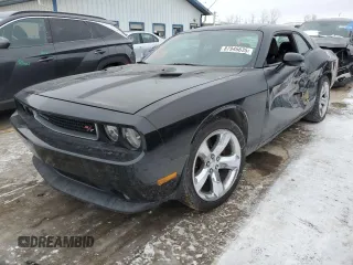 2013 Dodge Challenger R/T Classic z VIN 2C3CDYBT2DH510606, wystawiony jako Copart lot #87946635 z przebiegiem 138 599 mil mil oraz Szkoda całkowita • Salvage title. Historia ofert i sprzedaży dostępna na DreamBid. Obrazek 1.