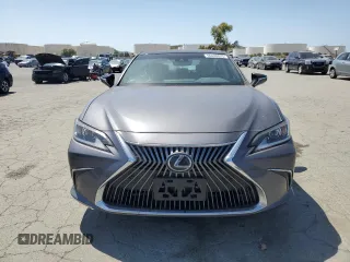 2020 Lexus ES 350 с VIN 58ADZ1B18LU068809, выставлен на аукционе Copart как лот 55428025 с пробегом 12 173 миль миль и Чистый • Clean title. История ставок и продаж доступна на DreamBid. Изображение 5.