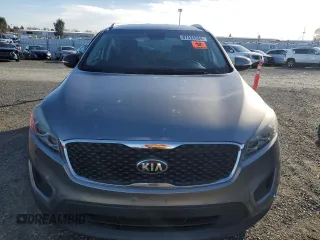 2016 Kia Sorento LX with VIN 5XYPG4A31GG058147, listed as a Copart auction lot 87418334 with Not Provided miles and Salvage Title. Bid and sale history available at DreamBid. Image 5.