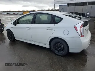 2015 Toyota Prius Four with VIN JTDKN3DU8F1934919, listed as a Copart auction lot 44443135 with 140,646 mi miles and Salvage Title. Bid and sale history available at carsss.com. Image 2.