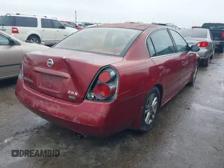 2006 Nissan Altima 2.5 with VIN 1N4AL11D96N401521, listed as a IAAI auction lot 41451401 with 233,591 mi miles. Bid and sale history available at carsss.com. Image 4.
