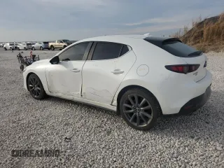 2019 Mazda Mazda3 Hatchback w/Preferred Pkg with VIN JM1BPBMM6K1130889, listed as a Copart auction lot 82564484 with 59,839 mi miles and Salvage Title. Bid and sale history available at carsss.com. Image 2.