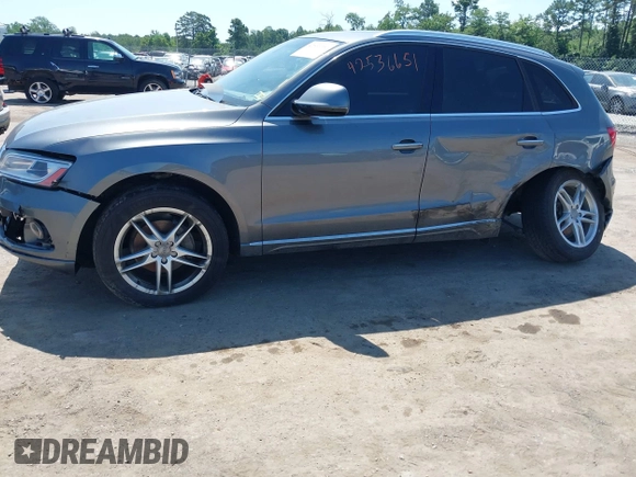 2016 Audi Q5 Premium Plus z VIN WA1L2AFP9GA009523, wystawiony jako IAAI lot #42536651 z przebiegiem 136 812 mil mil oraz . Historia ofert i sprzedaży dostępna na DreamBid. Obrazek 6.