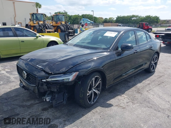 2025 Volvo S60 Plus with VIN 7JRL12GC0SG364646, listed as a IAAI auction lot 42108729 with 7,378 mi miles. Bid and sale history available at carsss.com. Image 2.