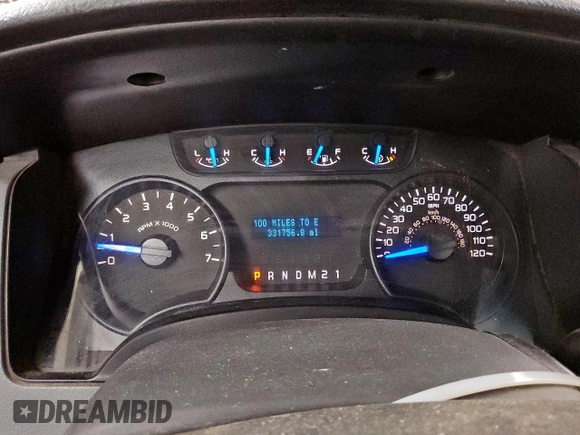 2014 Ford F-150 XL with VIN 1FTMF1CM6EKD44321, listed as a Copart auction lot 61599305 with 331,756 mi miles and Clean title. Bid and sale history available at DreamBid. Image 9.