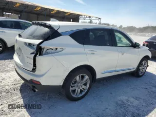 2020 Acura RDX w/Advance Pkg with VIN 5J8TC2H79LL018048, listed as a Copart auction lot 46690874 with 44,284 mi miles. Bid and sale history available at carsss.com. Image 3.