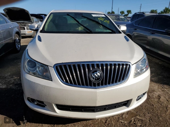 2013 Buick LaCrosse Premium 1 with VIN 1G4GF5E38DF235239, listed as a Copart auction lot 77256444 with 0 mi miles and Non Repairable. Bid and sale history available at carsss.com. Image 5.