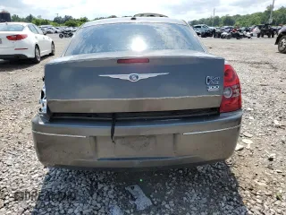 2009 Chrysler 300 Touring with VIN 2C3KA53V49H621930, listed as a Copart auction lot 58125004 with 346,358 mi miles and Salvage Title. Bid and sale history available at carsss.com. Image 6.