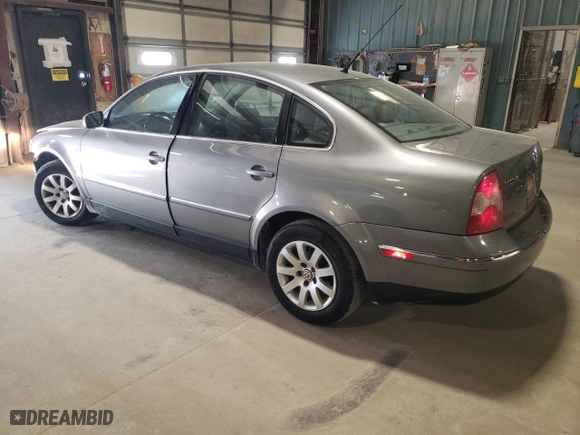 2003 Volkswagen Passat GLS with VIN WVWPD63B43P292427, listed as a Copart auction lot 65917754 with 194,501 mi miles and Salvage Title. Bid and sale history available at carsss.com. Image 2.