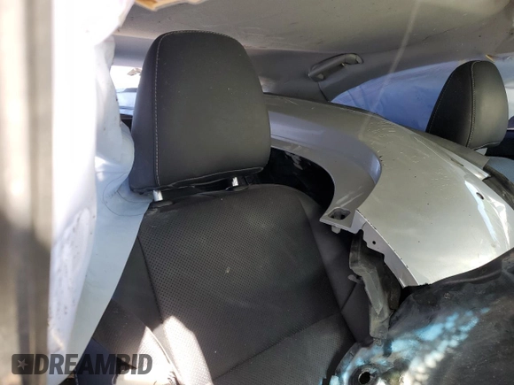 2016 Lexus ES 330 z VIN 58ABK1GG1GU009471, wystawiony jako Copart lot #43888784 z przebiegiem Nie podano mil oraz Nie do naprawy • Non repairable. Historia ofert i sprzedaży dostępna na DreamBid. Obrazek 10.
