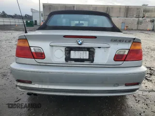 2001 BMW 3 Series 325Ci with VIN WBABS334X1JY42114, listed as a Copart auction lot 86188724 with 218,780 mi miles and Clean Title. Bid and sale history available at carsss.com. Image 6.