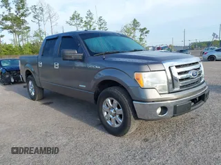 2013 Ford F-150 XL with VIN 1FTFW1CT2DKG40953, listed as a IAAI auction lot 41736920 with 179,437 mi miles. Bid and sale history available at carsss.com. Image 1.