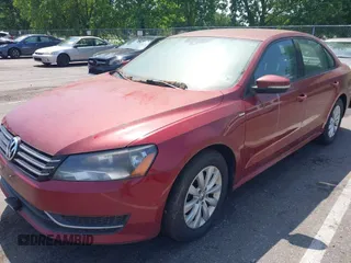 2015 Volkswagen Passat Wolfsburg Edition with VIN 1VWAT7A33FC061862, listed as a IAAI auction lot 42605981 with 179,456 mi miles and . Bid and sale history available at DreamBid. Image 2.